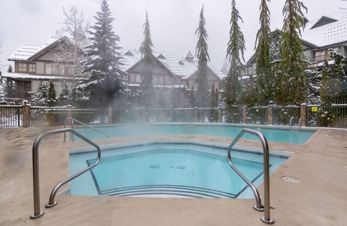 Village North Villa | Luxury 2BR/2BA Townhouse- Pool, HT, Secure Bike Storage