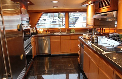 Steveston Boat Rental | Luxury 94' yacht