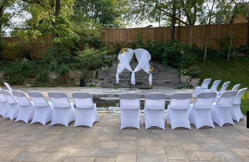 Burlington House | Luxury Chalet, entertain up to 70 people, waterfall, firepit, putting green.