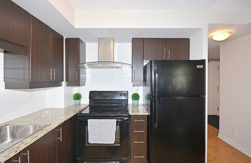 Bendale Apartment | Luxury Condo in Heart of Scarborough with Close Proximity to All Entertainment