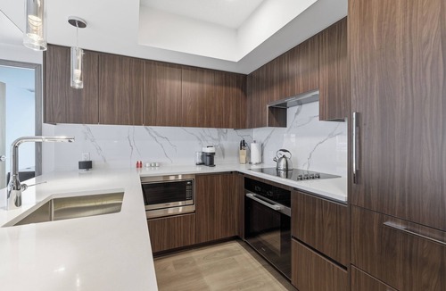 CityPlace Condo | Luxury Condo with Iconic Downtown Toronto Views