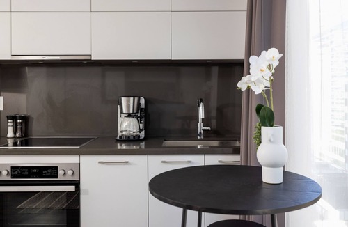 Bloor-Yorkville Condo | Luxury Executive Condo in Yorkville