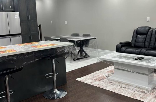 Markham House | Luxury home Markham and Steeles