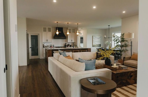 North Rustico House | Luxury North Shore Retreat | Ocean Views | Steps to PEI National Park Beach
