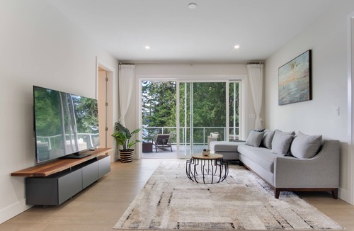 East Sooke House | Luxury Oceanfront Guesthouse with Private Beach