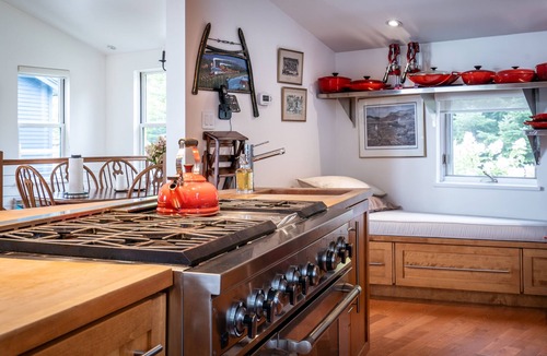 Trinity House | Luxury Property in the Heart of Trinity Newfoundland