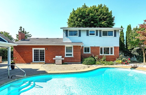 Historic Old Town House | Luxury Winery Country Retreat: Heated Pool, Hot Tub and Games