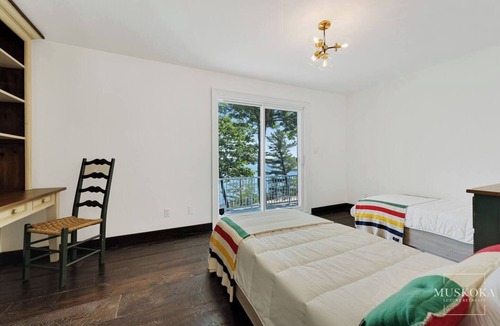 Rosseau House | Majestic Views on Lake Rosseau