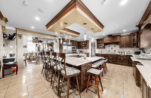 Richmond House | Massive Luxury Estate Mansion with Indoor Pool, Gym & AC