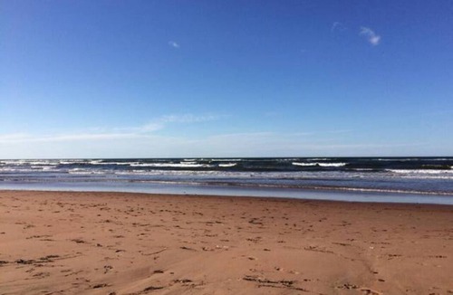 Savage Harbour Cottage | Mel's Place - Minutes walk to the beach