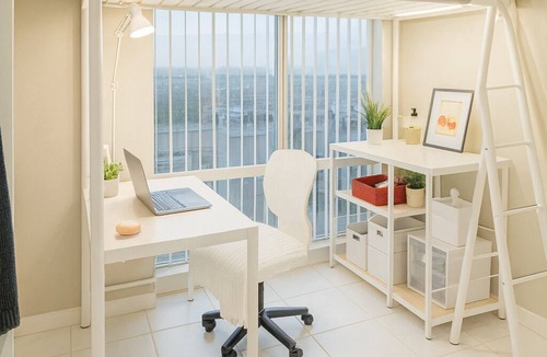 Yaletown Apartment | Middle of DOWNTOWN VANCOUVER INDEPENDENT APARTMENT SLEEPS 4
