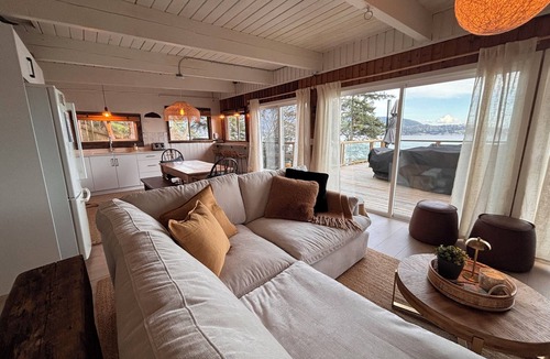 Bowen Island Cabin | Miller Oceanfront Retreat | Salt + Arbutus Cabins