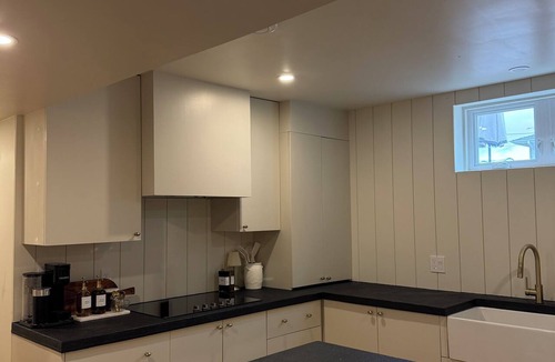 Val Caron House | Modern 2 Bedroom Retreat | Cozy Luxury Stay