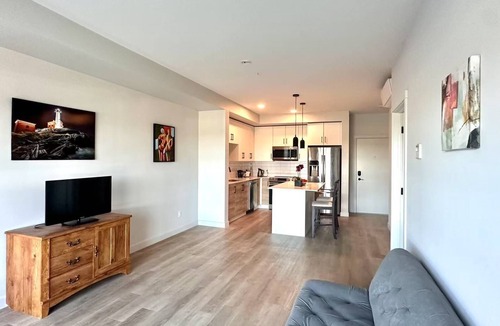 Langford Condo | Modern comfort in the Heart of Langford