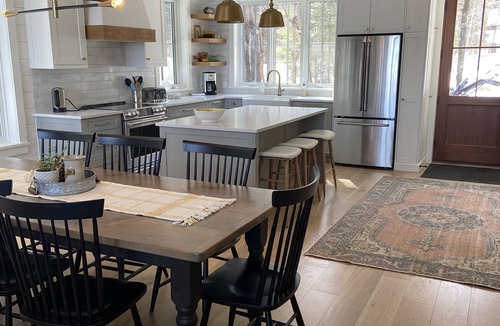 Baysville Cottage | Modern farmhouse new build classic Muskoka cottage on Lake of Bays