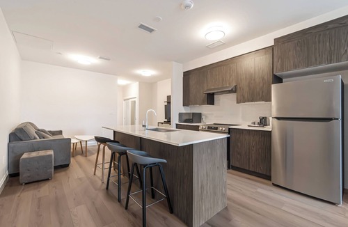 Rouge Apartment | Modern Fully Furnished 3 Bedroom Apartment Unit 8
