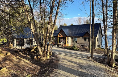 Big Bay Cottage | Modern Lake House directly on the shores of Georgian Bay!
