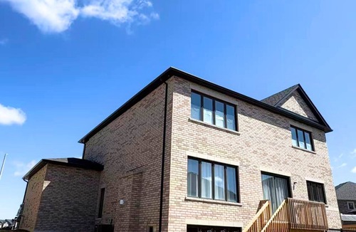 Alcona House | Modern Luxury Masterpiece in Prestigious Setting