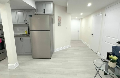 Woodstock Apartment | Modern Private 2-Bedroom Suite/Apartment