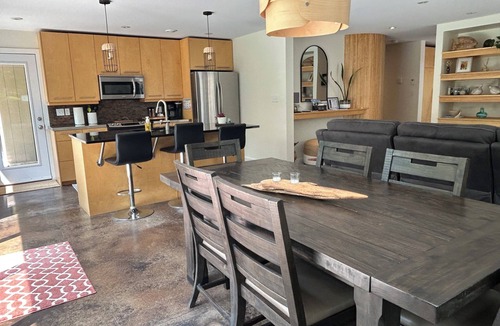 Brackley Beach House | Modern Vacation Home With A/C & Screened In Room. Close To National Park Beach