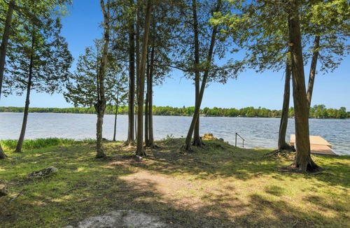 Rideau Lakes Cottage | Modern Waterfront Big Rideau Lake Retreat with Stunning Views