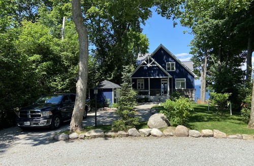 Tiny Cottage | Modern Waterfront Lake House with it's own beach on Georgian Bay