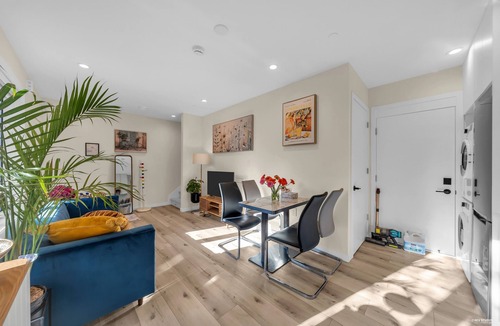 Dunbar House | Most Private & Spacious 2 Bed/1 Full Bathroom Laneway House