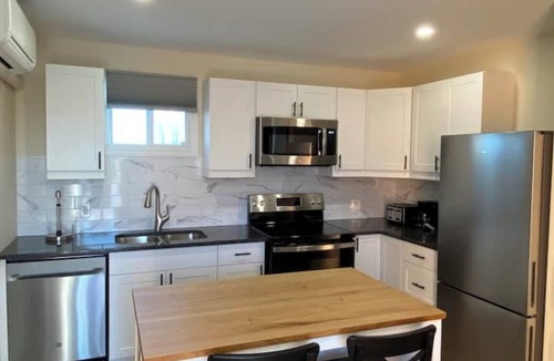 Cookstown Hotel | Motel 400 & Suites Single Kitchenette Unit D