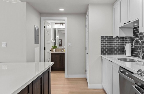 Copperstone Resort Apartment | Mountain Views | Pool & Hot Tub | Chic Interior