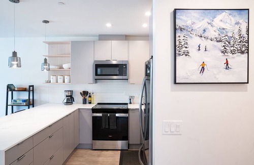 Revelstoke Condo | Mountainside condo with private hot tub & BBQ