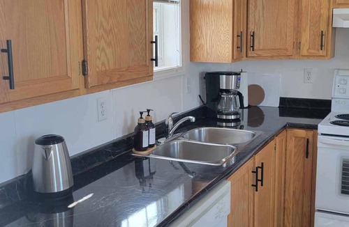 Malpeque Cottage | Ms. Sea View The Heart of PEI!1 Minute to Malpeque Warf and Cabot Beach