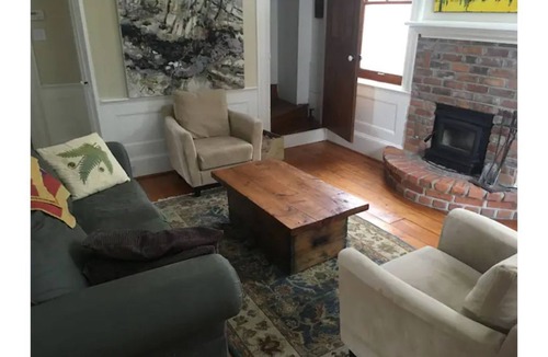 Creemore House | Mulmur Getaway, outside of Creemore