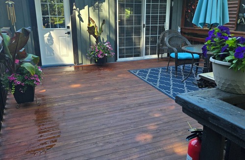Regional District of Nanaimo Cottage | nature loft on 10 acreas