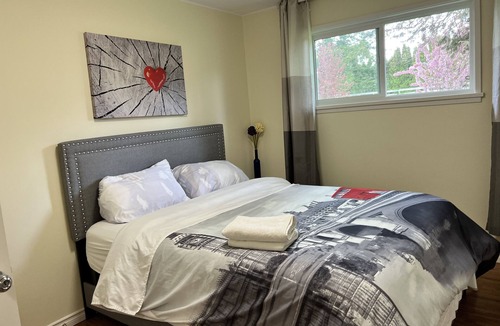 Langley Other | New contemporary Farm cottage with Mountain View’s
