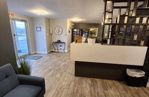 Conception Bay South Hotel | Newfound Inn and Suites