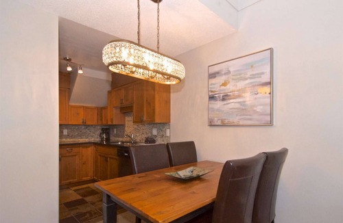 Blackcomb Condo | Newly remodeled lofted condo- 90 yards to Gondola