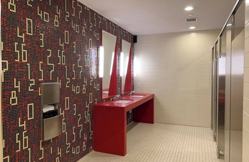 Etobicoke Condo | Newly Renovated beautiful stylish quiet condo