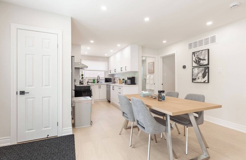Richmond Hill House | Newly renovated 3 bedroom bungalow, charming & convenience
