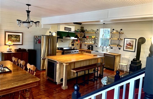 Colliers House | Nine Island Cottage - Lake front, Hot Tub, 45 mins from St. John's, Sleeps 14