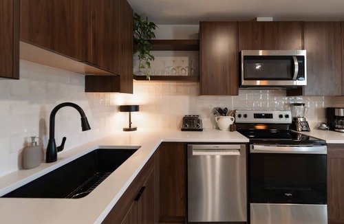 Lethbridge House | Nordic Suite W | Private, Fenced Yard, Outdoor Patio w/Fire-Table, A/C, Laundry