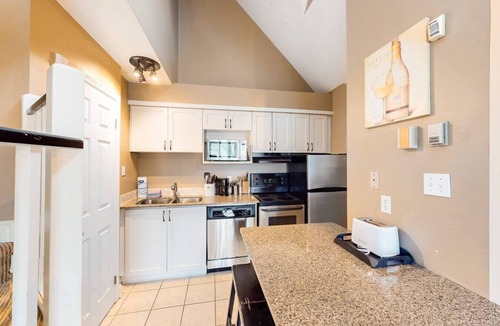Craigleith Condo | North Creek Studio at BM | Pool, Hot Tub, Tennis