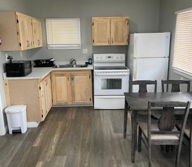 Valley Road House | Oakhill Oasis guest house