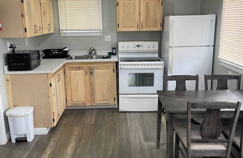 Valley Road House | Oakhill Oasis guest house