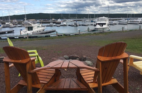 Lewisporte House | Ocean Front 3 Bedroom House In Lewisporte
