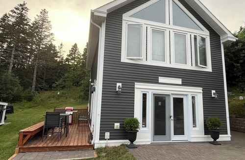 Bay Roberts House | Ocean Pearl Ocean View ,Private Deck W/BBQ, Outdoor Fire Pit