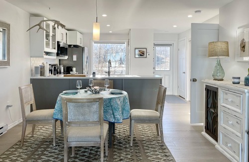 Campbellton House | Oceanfront Retreat with Sauna & Bay Views