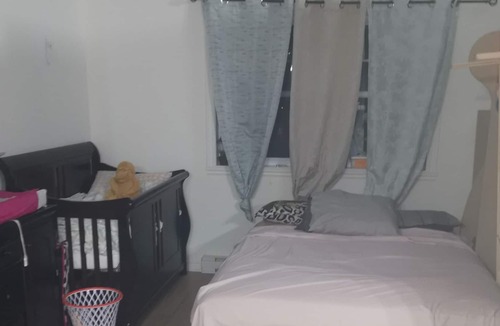 Sainte-Adele House | Ohotel. ca place du Refuge Ski ticket included!