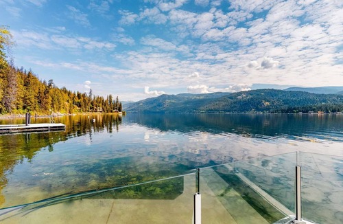 Christina Lake House | Okanagan - Brooks Lake House