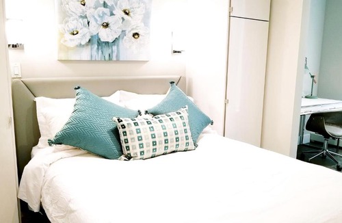 Southeast False Creek Apartment | Olympic Village Living By Citiwest Residences