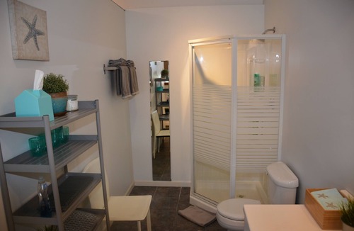 West Vancouver Apartment | One Bedroom in West Vancouver